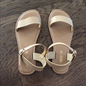 Dream Pairs Gold Minimalist Sandals